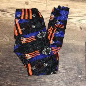 [2/15 or 4/25] LulaRoe • Leggings